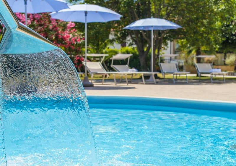 Hotel Amfora Рабац Экстерьер фото